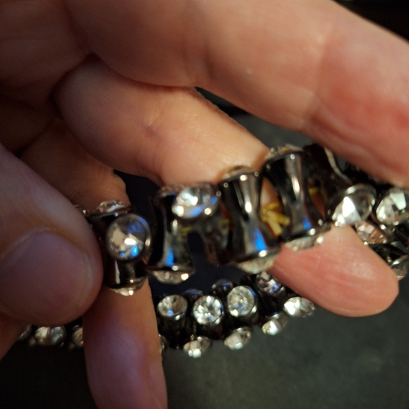 BLING STRECHY BRACELET - Picture 3 of 3